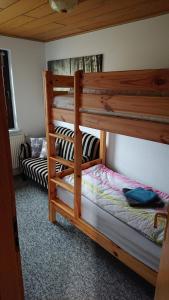 Tempat tidur susun dalam kamar di Haus Ilse