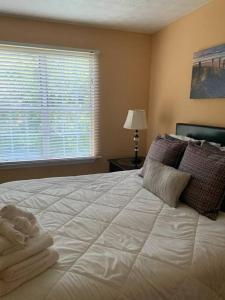 Galería fotográfica de #2BR Escape - Near Stone Mountain park en Lithonia