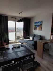 Oleskelutila majoituspaikassa Apartament przy stadionie