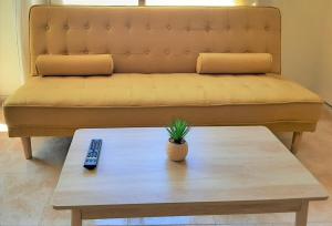Posedenie v ubytovaní Precioso apartamento con ascensor a 80 metros del mar