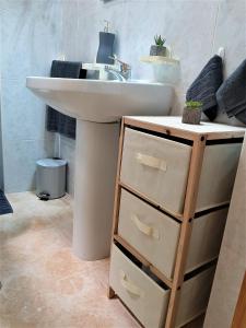 Fotografia z galérie ubytovania Precioso apartamento con ascensor a 80 metros del mar v destinácii Torrevieja
