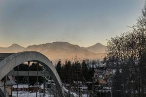 Výhľad na hory alebo výhľad na hory priamo z apartmánu