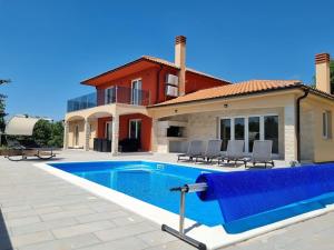 Bazén v ubytování Villa Oasis - pool villa in heart of Istria nebo v jeho okolí