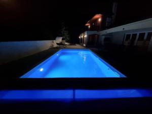Bazén v ubytování Villa Oasis - pool villa in heart of Istria nebo v jeho okolí