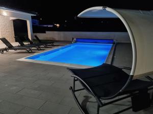 Bazén v ubytování Villa Oasis - pool villa in heart of Istria nebo v jeho okolí