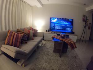 TV a/nebo společenská místnost v ubytování Residencial Chávez Concha / Cusco