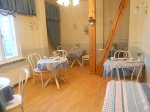Posezení v ubytování Poska Villa Guesthouse