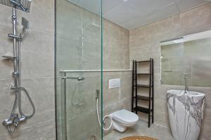 Fotografie z fotogalerie ubytování Amazing 2 Bedroom in Marina with free Parking v Dubaji
