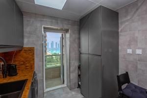 Fotografie z fotogalerie ubytování Amazing 2 Bedroom in Marina with free Parking v Dubaji