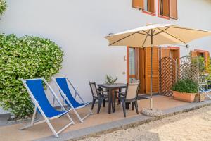 Patio alebo iná vonkajšia časť ubytovania Apartment in villa 2 to 3 persons with large private garden