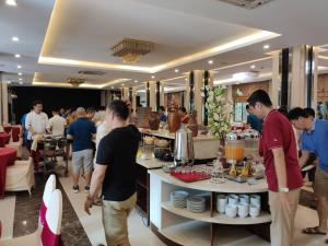 Nhà hàng/khu ăn uống khác tại Muong Thanh Thanh Nien Vinh