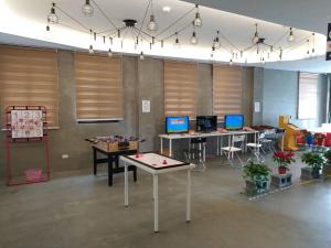 Televisyen dan/atau pusat hiburan di 沐谷親子溫泉會館