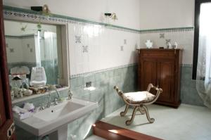 Koupelna v ubytování B&B Corte Leopoli