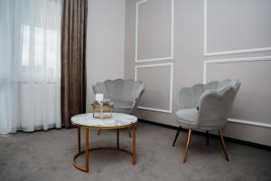 Afbeelding uit fotogalerij van Hotel Resident in Nowa Sarzyna