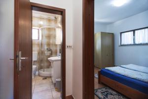 Kúpeľňa v ubytovaní Apartments Kosovka 1398 + 37 fotografií