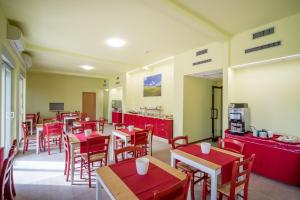 TV a/nebo společenská místnost v ubytování Hotel Foresteria