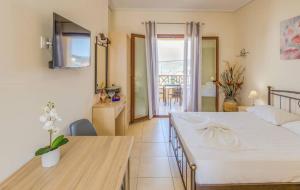 Gallery image of Aloustina Apartments in Archangelos