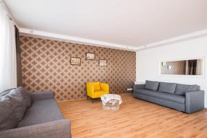 Posedenie v ubytovaní Apartamenty Karmelicka Deluxe Old Town WAWELOFTS