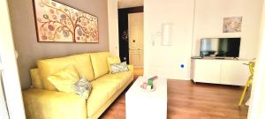 Televízia a/alebo spoločenská miestnosť v ubytovaní Apartamento Viña P. Málaga Centro