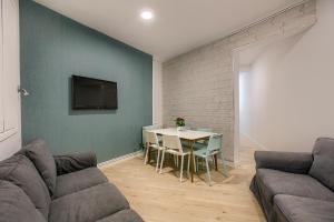 Imagen de la galería de Cómodo apartamento con 6 habitaciones en el centro, en Madrid