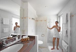 Koupelna v ubytování Akzent Hotel Atrium Baden