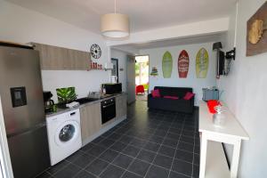 Una cocina o cocineta en RESIDENCE COCO