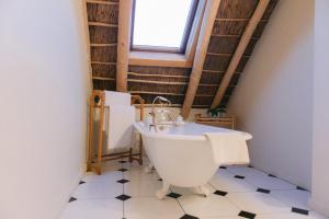 Imagen de la galería de Basse Provence Country House, en Franschhoek