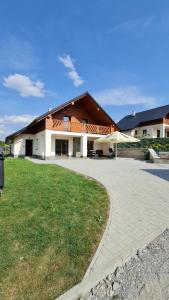 Fotografia z galérie ubytovania Chaty Krušetnica s luxusným privátnym wellness v destinácii Krušetnica