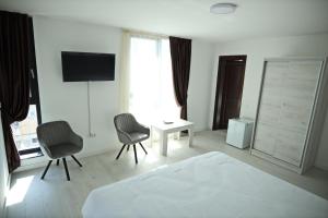 Μια τηλεόραση ή/και κέντρο ψυχαγωγίας στο CASA VYS +52 φωτογραφίες