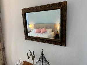 Postel nebo postele na pokoji v ubytování Mavrokastro