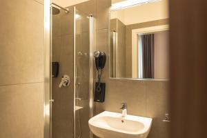Koupelna v ubytování Hi Hotels Trento - Wellness & Spa Adults Only