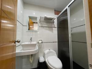Koupelna v ubytování Paris Senlis Hostel Plus