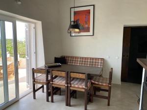 Photo de la galerie de l'établissement Quinta Omorka Cottage, à Lagos