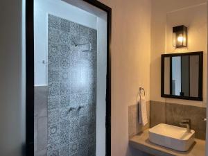 Bathroom sa Hotel Casa Azul