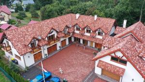 A bird's-eye view of Jantarvia Car Museum , Pasja i Wypoczynek Noclegi z Klimatem