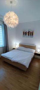 Posteľ alebo postele v izbe v ubytovaní Bakošova príjemný 2 izbový byt v centre, 24h self check-in