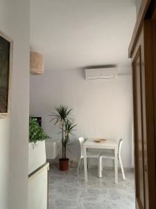 Φωτογραφία από το άλμπουμ του Apartamento en primerísima línea de playa con espectaculares vistas Netflix, Prime y Disney σε Oropesa del Mar