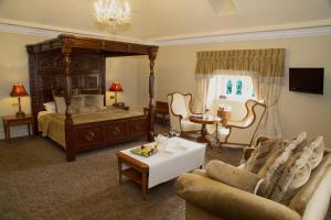 Seating area sa Kilronan Castle Hotel & Spa