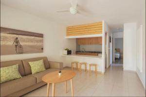A kitchen or kitchenette at A paradise in the heart of Corralejo