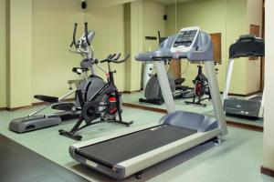 Fitness centrum a/nebo fitness zařízení v ubytování Movich Casa del Alferez