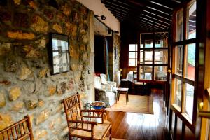 A seating area at Núcleo de turismo Rural La Corte