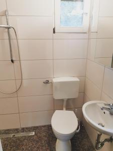 Koupelna v ubytování Ferienwohnungen Biesenthal Stadt