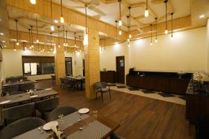 Restaurace v ubytování Hotel Le Halcyon Kasauli