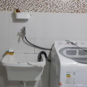 A bathroom at Casa agradável