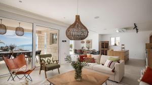 Posedenie v ubytovaní Luxury Villa Vespera
