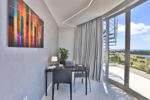 Balkón nebo terasa v ubytování Serenity Penthouse