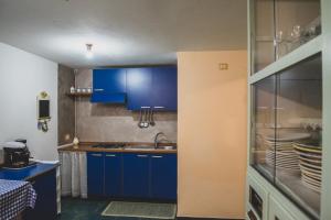 A kitchen or kitchenette at Agriturismo Monte della Dea