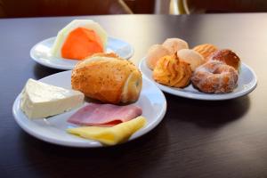 Comida no hotel ou em algum lugar perto