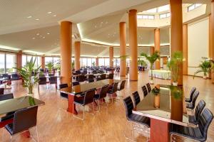 Restaurace v ubytování AJ Resort Island Ikeijima
