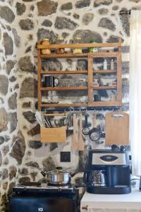 Dapur atau dapur kecil di Volcano View Nisyros
